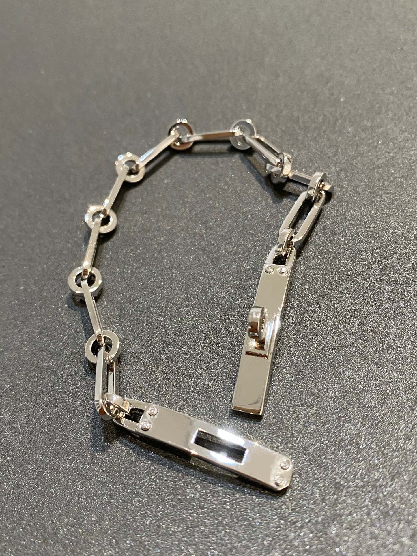 HERMES CHAINE BRACELET SMALL MODEL DIAMOND