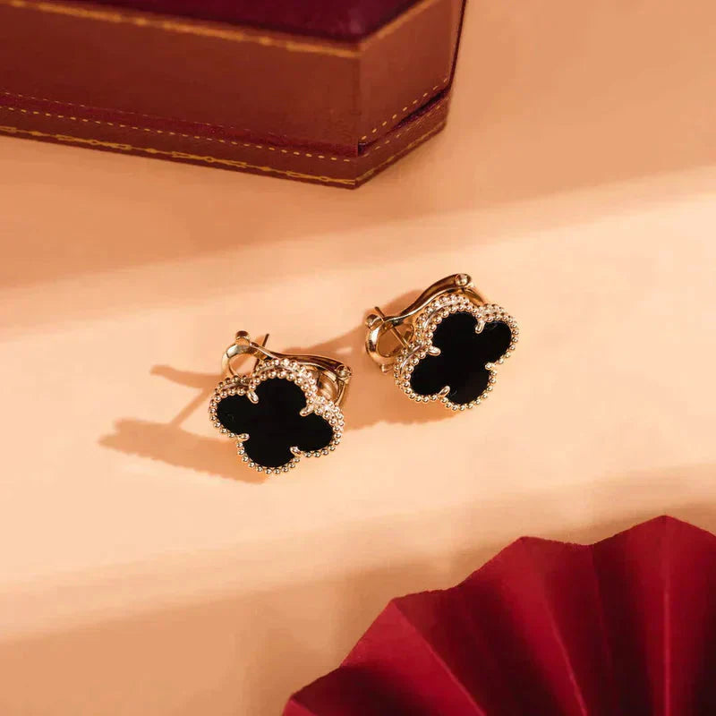 VCA CLOVER MEDIUM 1 MOTIFS ONYX STUD EARRINGS
