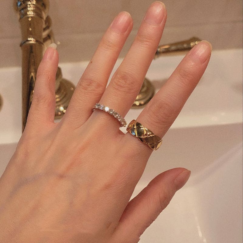 18K Chanel Coco Crush Ring