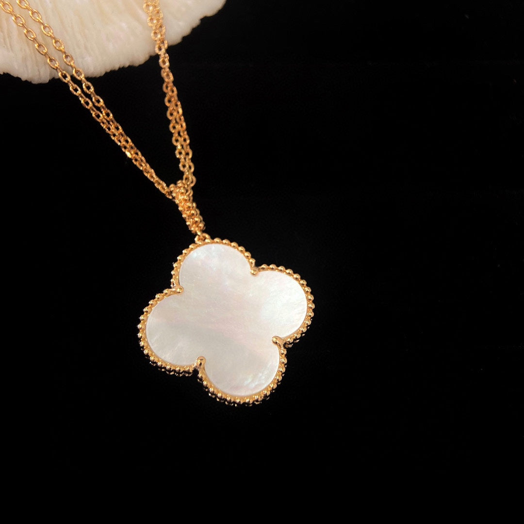 VCA CLOVER 25MM MOP LARGE PENDANT NECKLACE