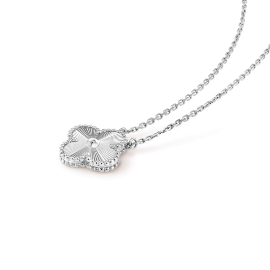VCA CLOVER 15MM LASER NECKLACE SILVER