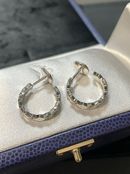 CHAUMET Hollow Design Four-Leaf Clover Flower Shape Earrings