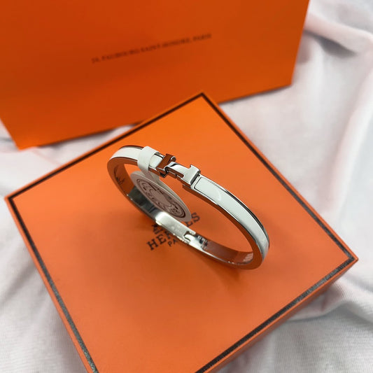 HERMES CLASSIC HM CLIC WHITE 8MM ENAMEL BRACELET