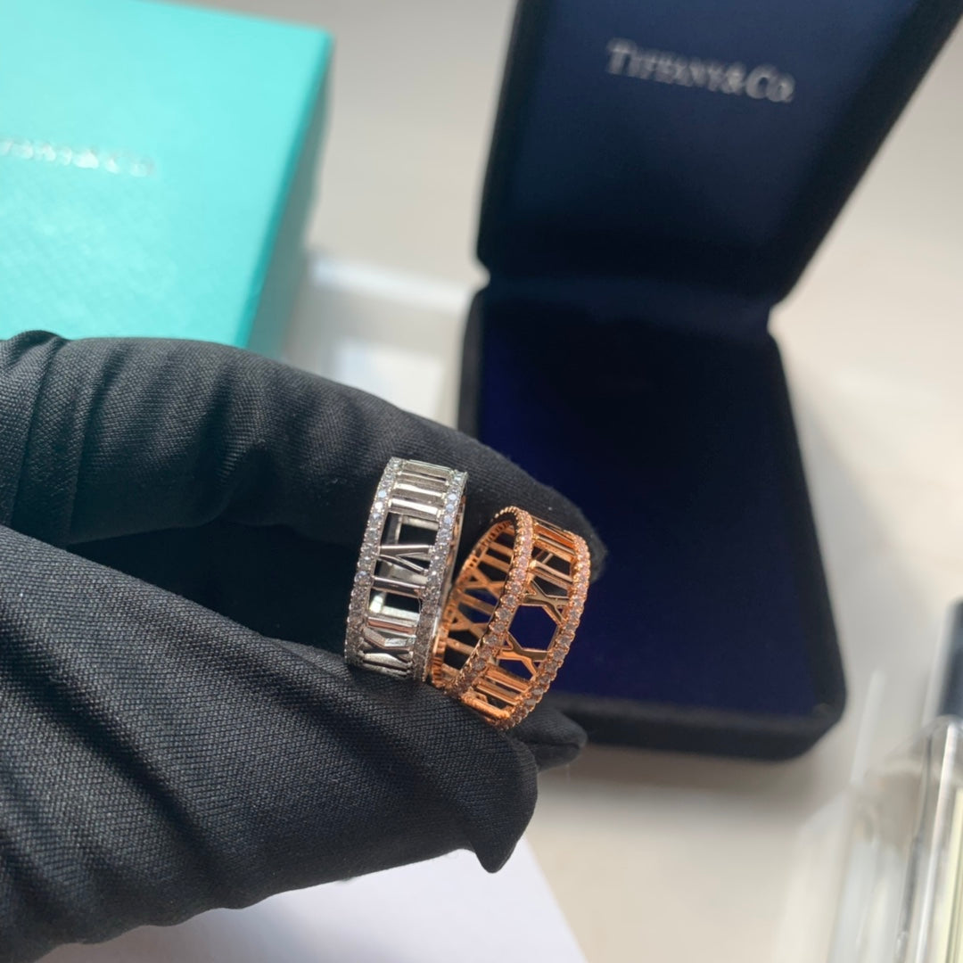 18K Tiffany Atlas Diamond Ring