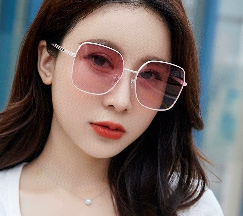 GUCCI SQUARE FRAME SUNGLASSES G22201 IN METAL