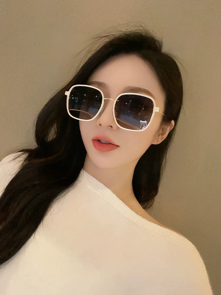 CHANEL SQUARE SUNGLASSES CH0826 IN METAL