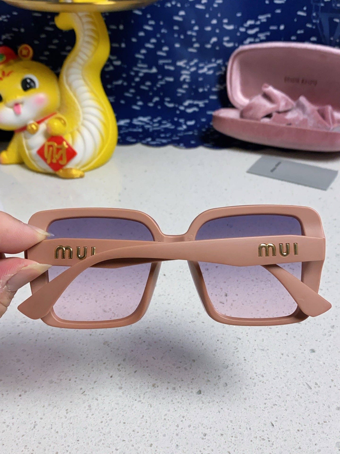 MIU MIU RUNWAY SQUARE SUNGLASSES 563198 IN TAN ROSE ACETATE