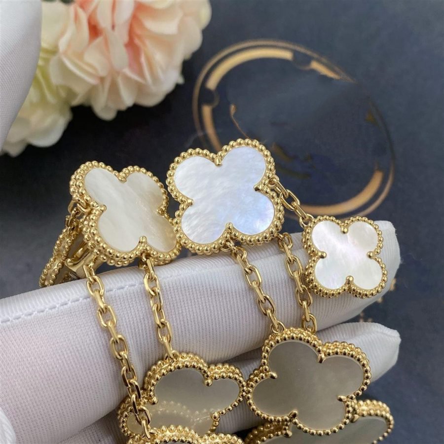 VCA CLOVER EARRINGS WHITE MOP 4 MOTIFS GOLD