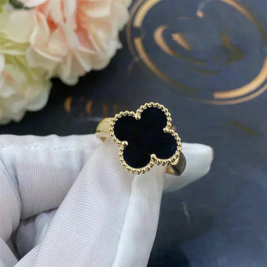 VCA CLOVER ONYX RING