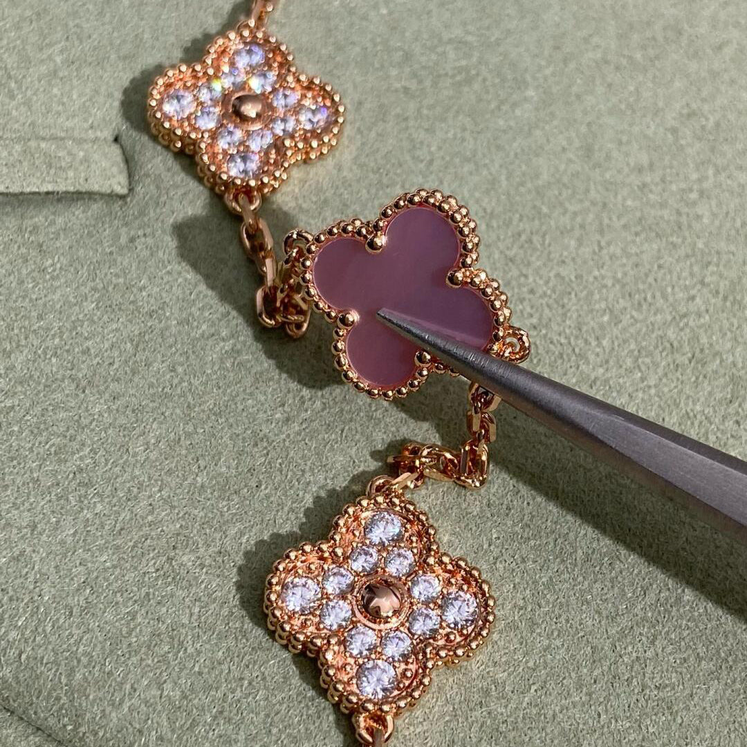 VCA CLOVER 10 MOTIFS DIAMOND PINK MOP NECKLACE