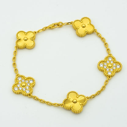 VCA CLOVER 5 MOTIF LASER BRACELET COLLECTION