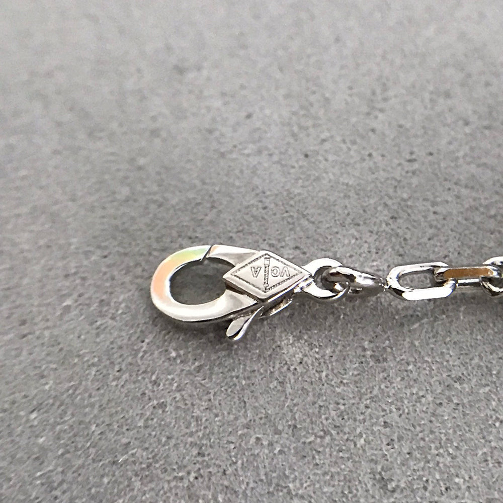 VCA CLOVER 5 MOTIF ONYXS BRACELET COLLECTION