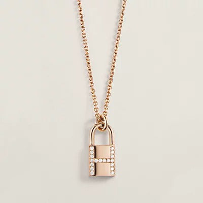 HERMES HM ADVANCED NICHE LOCK HEAD NECKLACE DIAMONDS