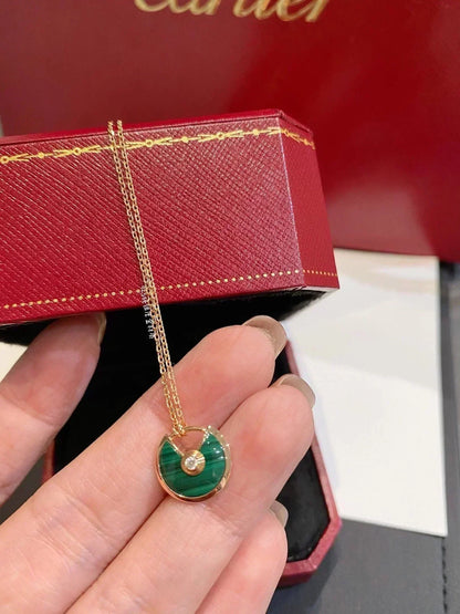 CARTIER AMULETTE ROSE GOLD MALACHITE NECKLACE