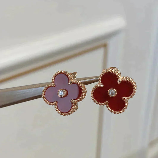 VCA CLOVER MEDIUM 1 MOTIFS CARNELIAN DIAMOND EARRINGS