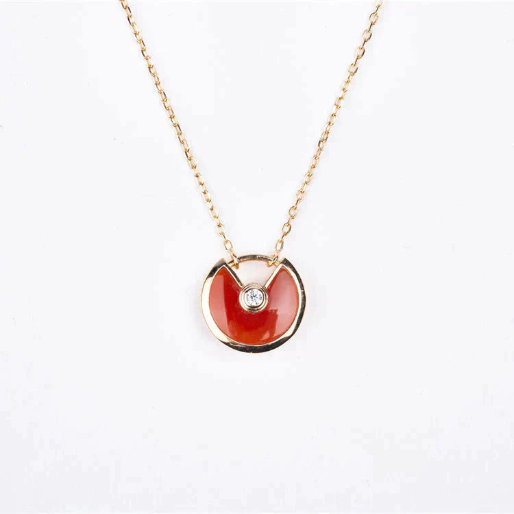 CARTIER AMULETTE GOLD CARNELIAN ONYX NECKLACE
