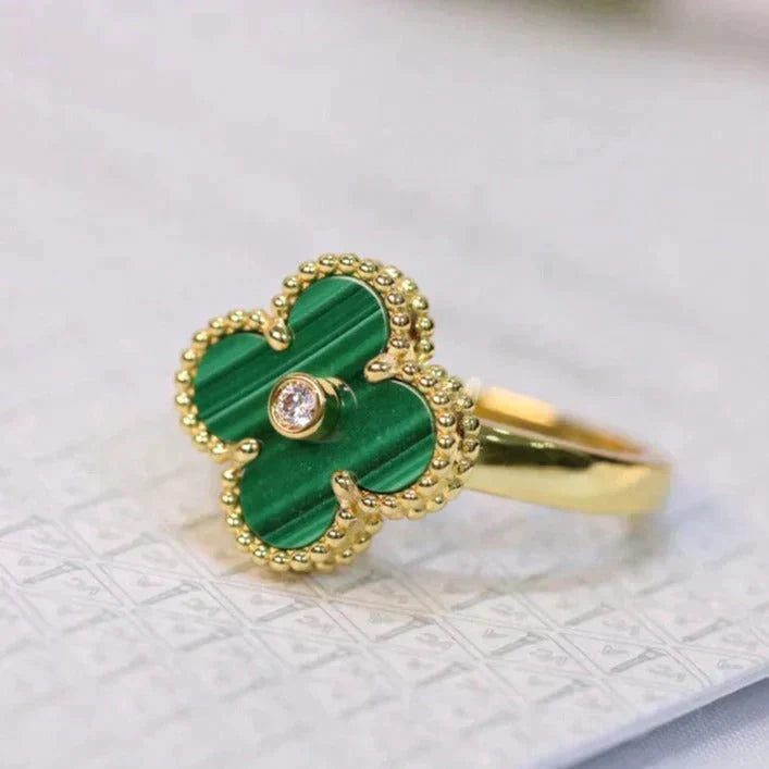 VCA CLOVER MALACHITE RING GOLD DIAMOND