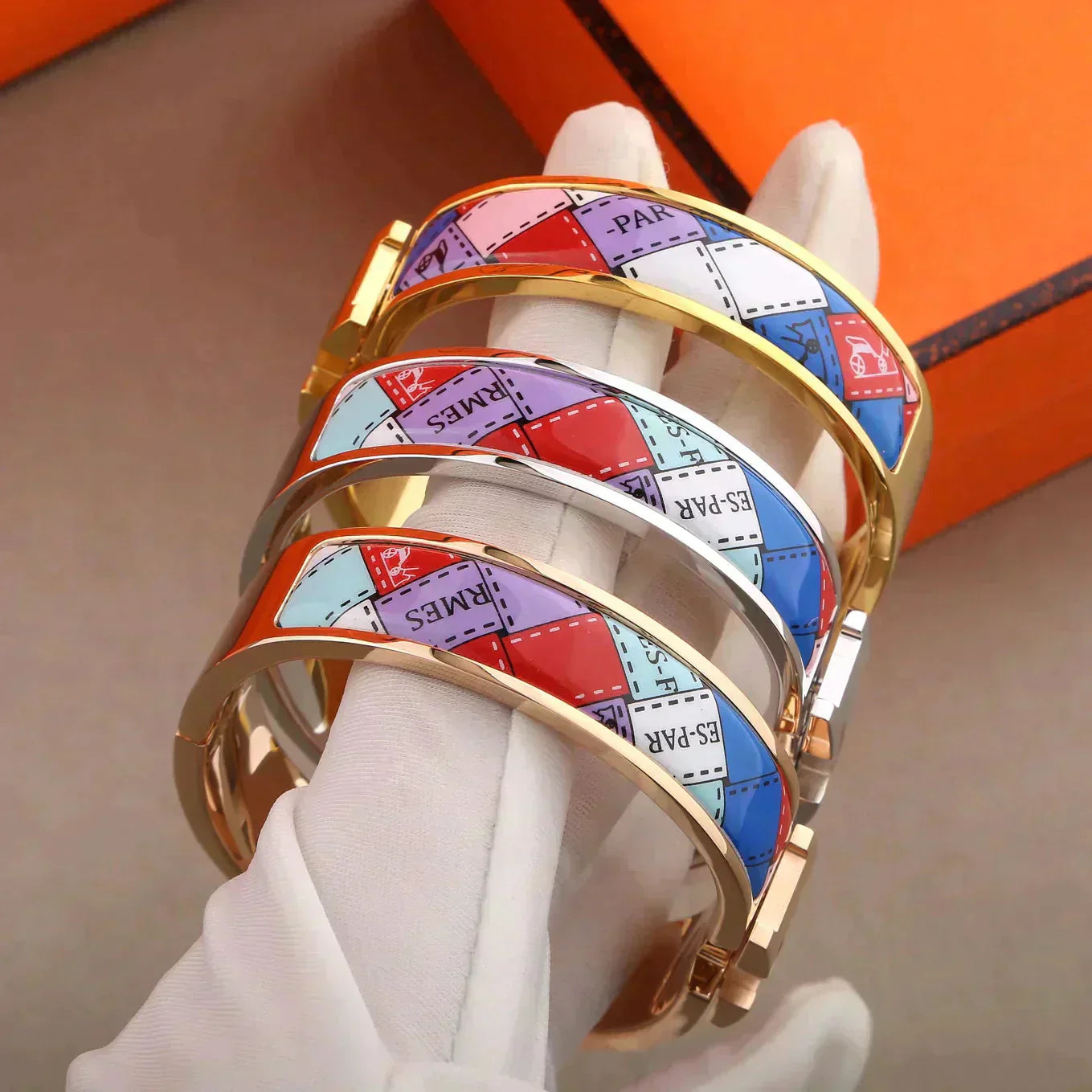 HERMES H BRACELET DOTTED BORDER 12MM