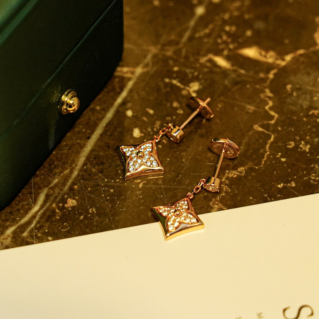 LOUIS VUITTON STAR DIAMONDS EARRINGS GOLD