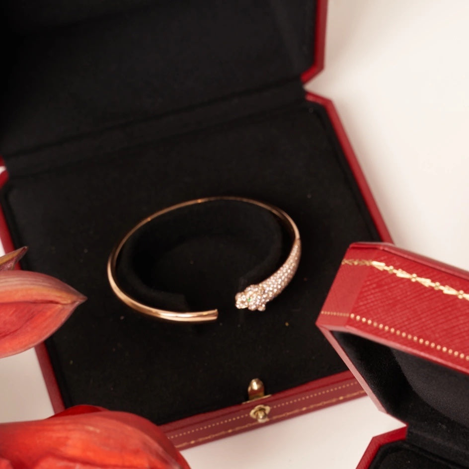 CARTIER PANTHERE ROSE GOLD DIAMOND OPEN BRACELET