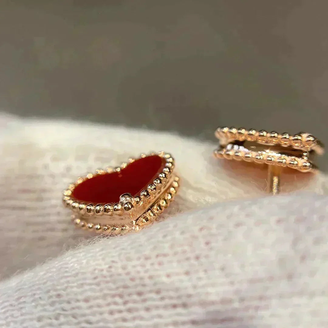 VCA HEART CARNELIAN STUD EARRINGS