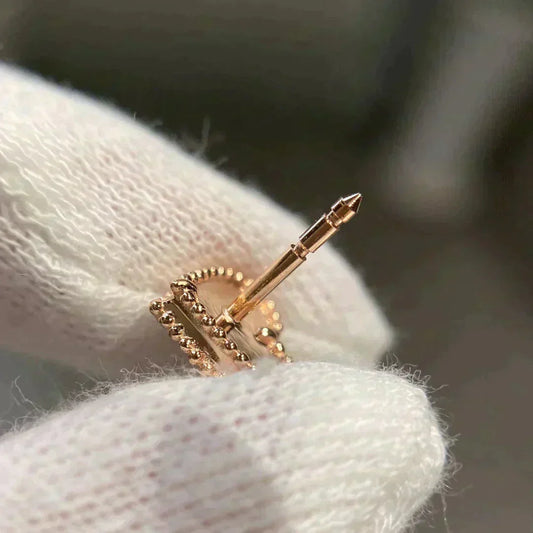 VCA HEART CARNELIAN STUD EARRINGS