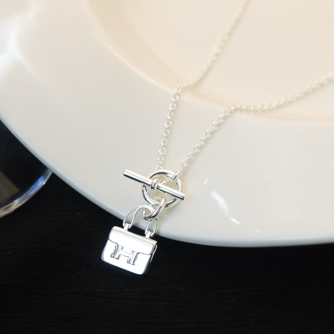 HERMES POP H PEDANT SILVER NECKLACE