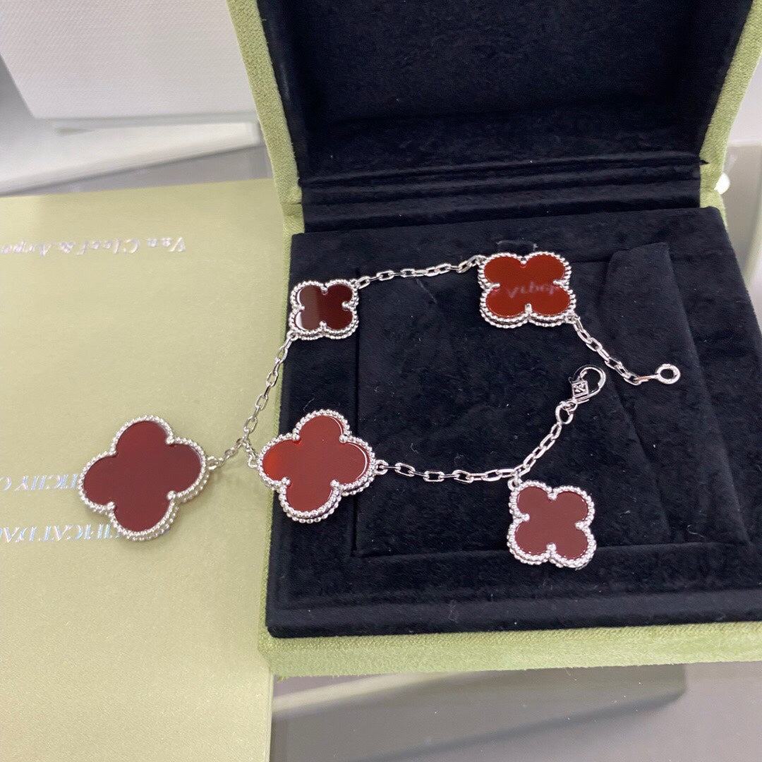 VCA CLOVER 5 MOTIFS SIVLER CARNELIAN BRACELET