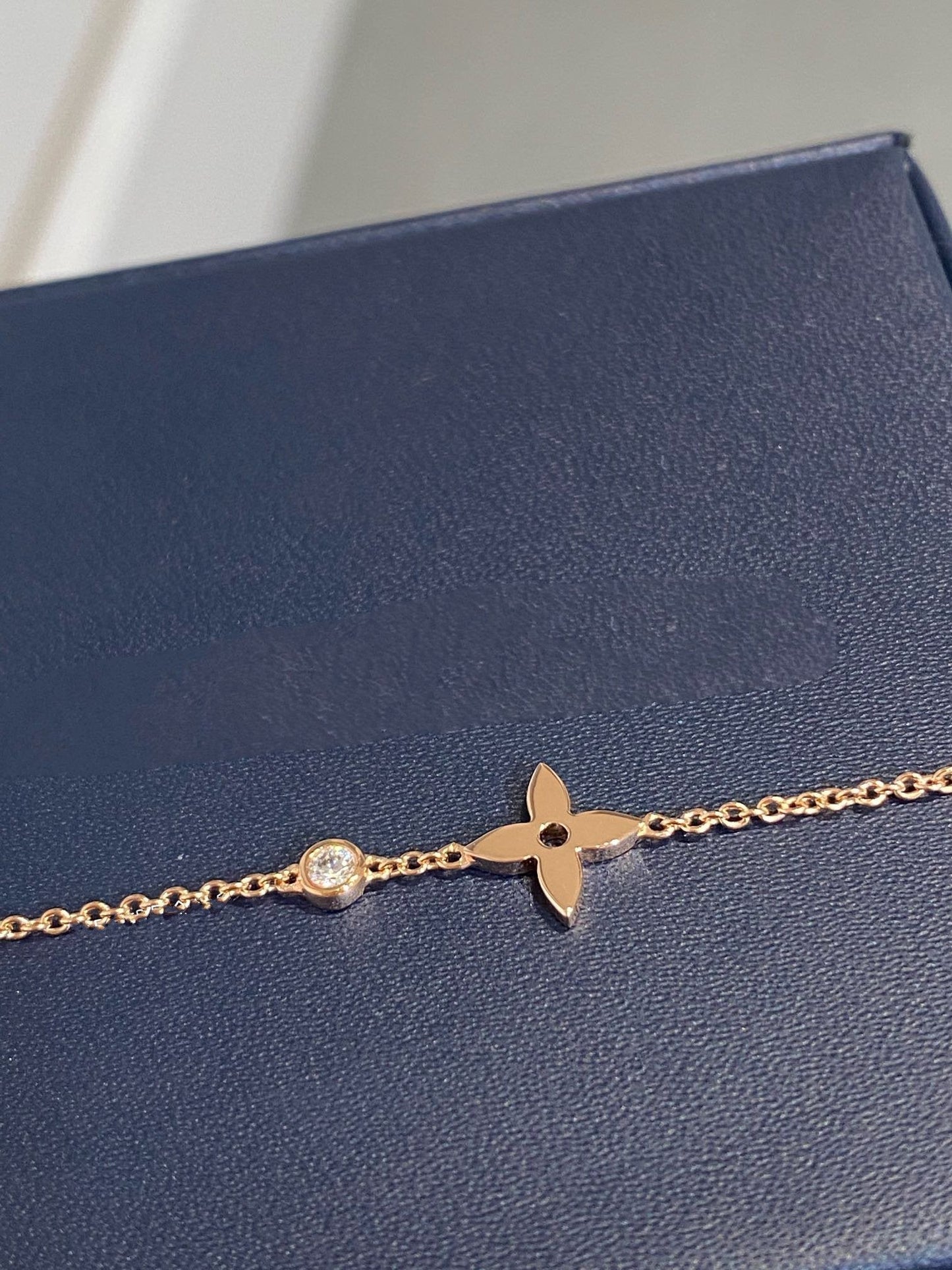 LOUIS VUITTON STAR DIAMOND PINK GOLD BRACELET