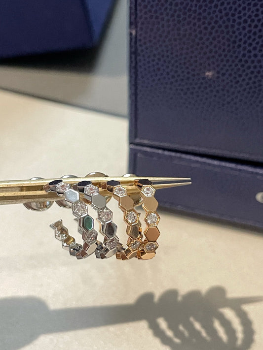 CHAUMET Hollow Design Four-Leaf Clover Flower Shape Earrings