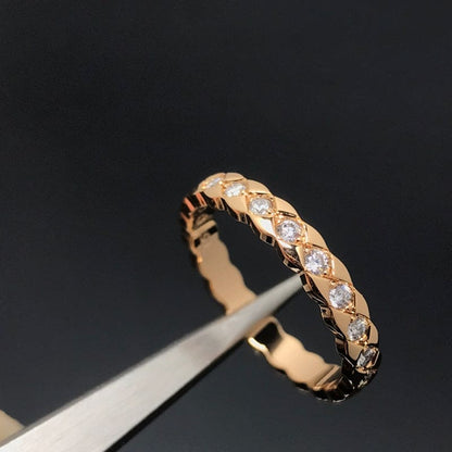 18K  Chanel Coco Crush Mini Diamonds Ring