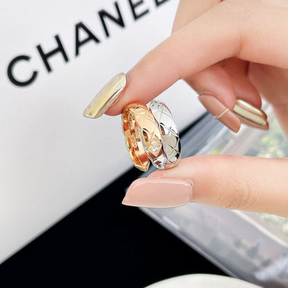 18K  Chanel Coco Crush Toi Et Moi Ring