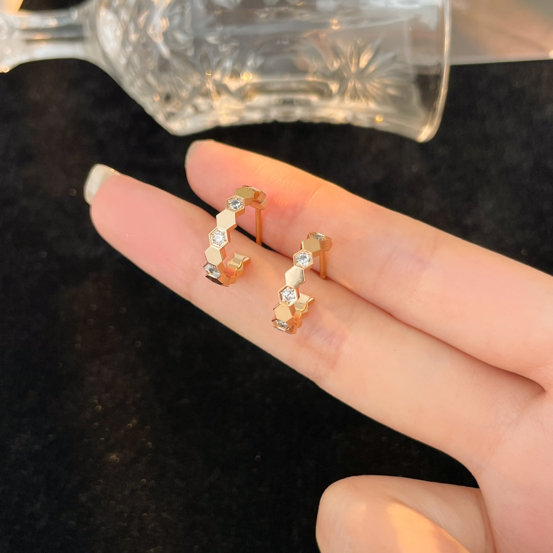 CHAUMET BEE LOVE DIAMOND HOOP EARRINGS