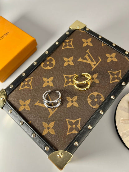 18K Louis Vuitton Volt Upside Down Ring