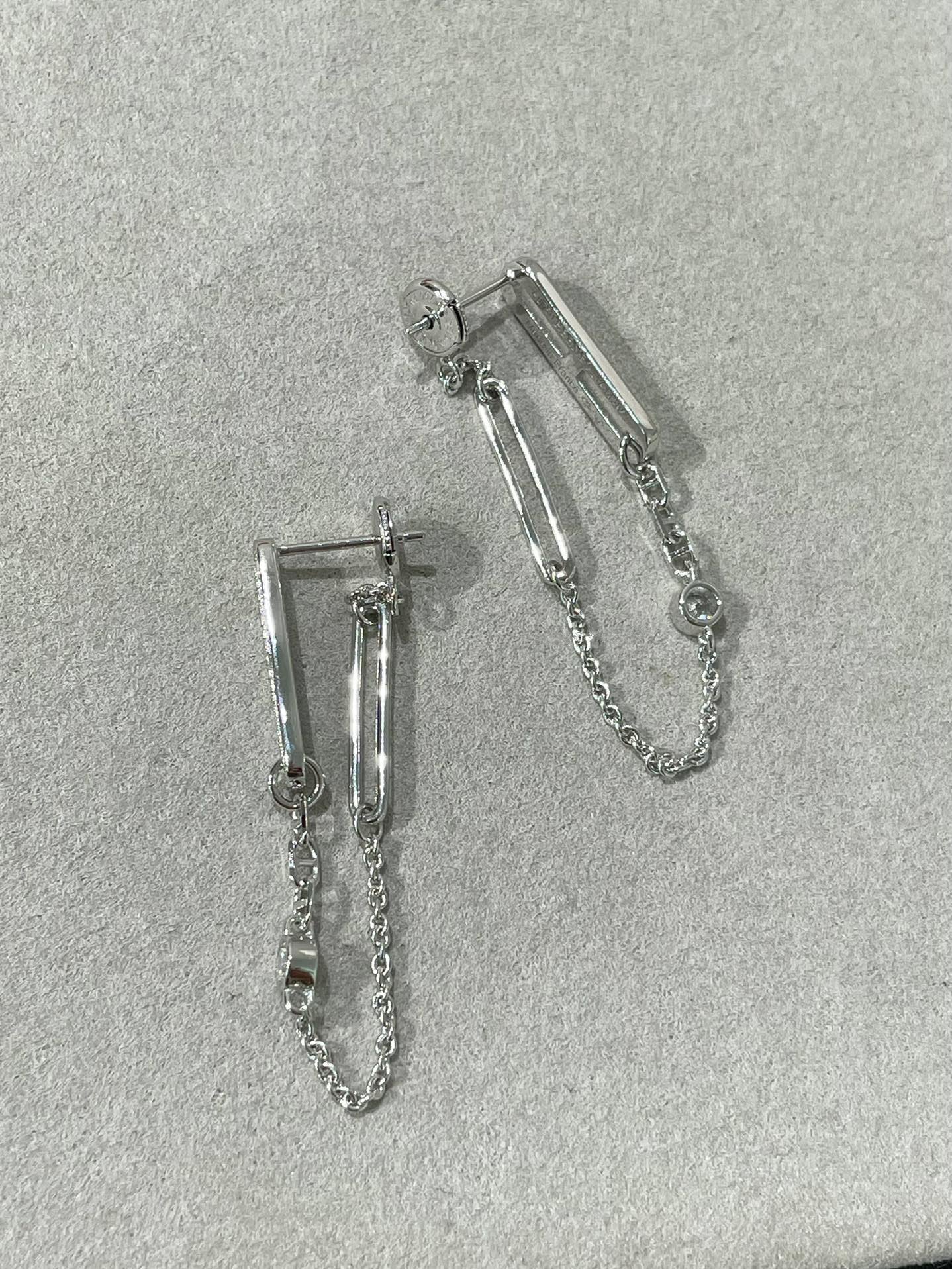 HERMES CHAINE CHAOS DIAMOND DROP EARRINGS