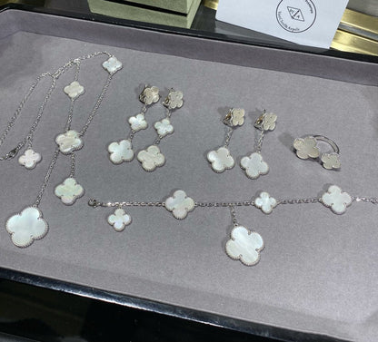 VCA CLOVER 5 MOTIF WHITE MOP SILVER BRACELET