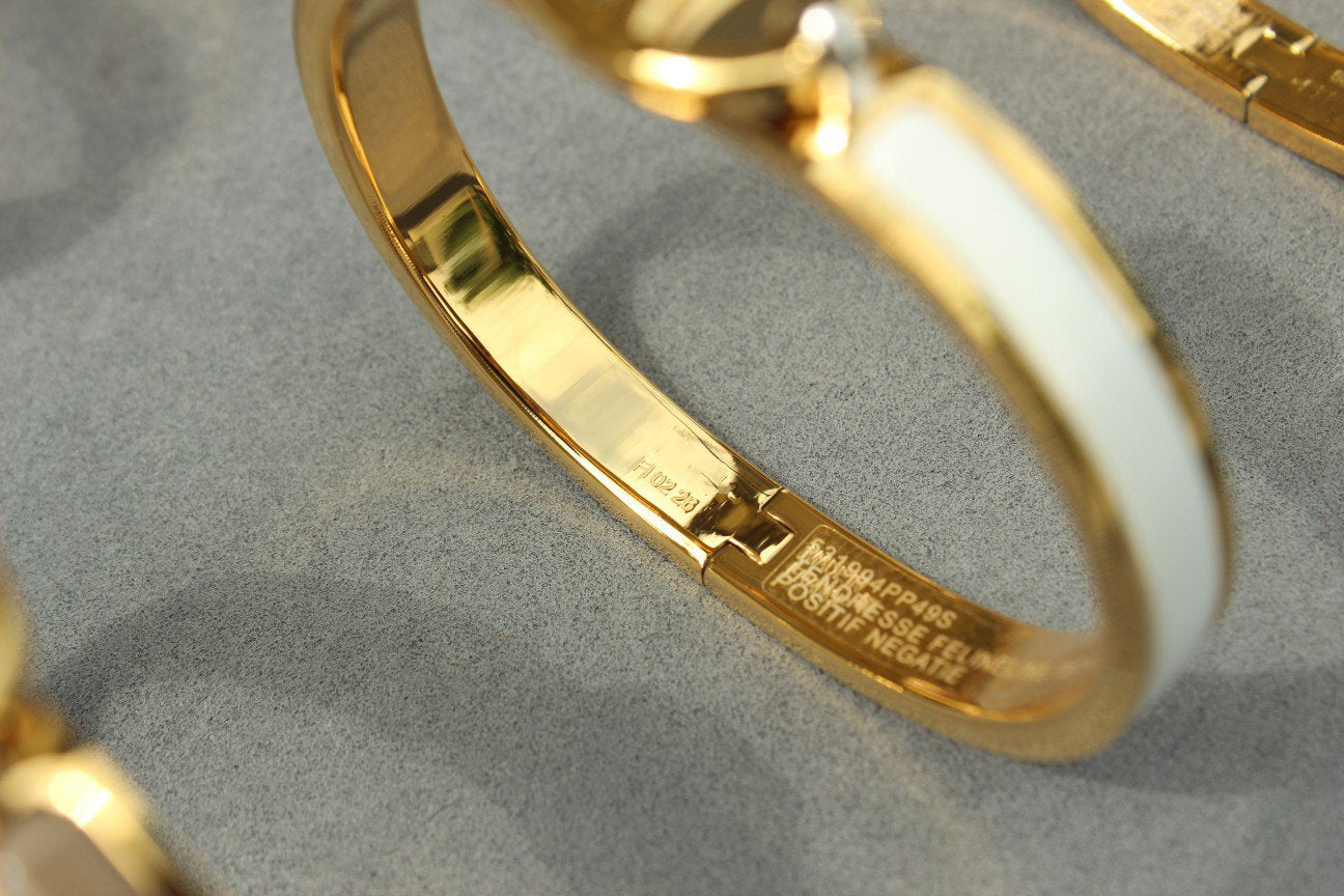 HERMES CLIC CHAINE GOLD BRACELET