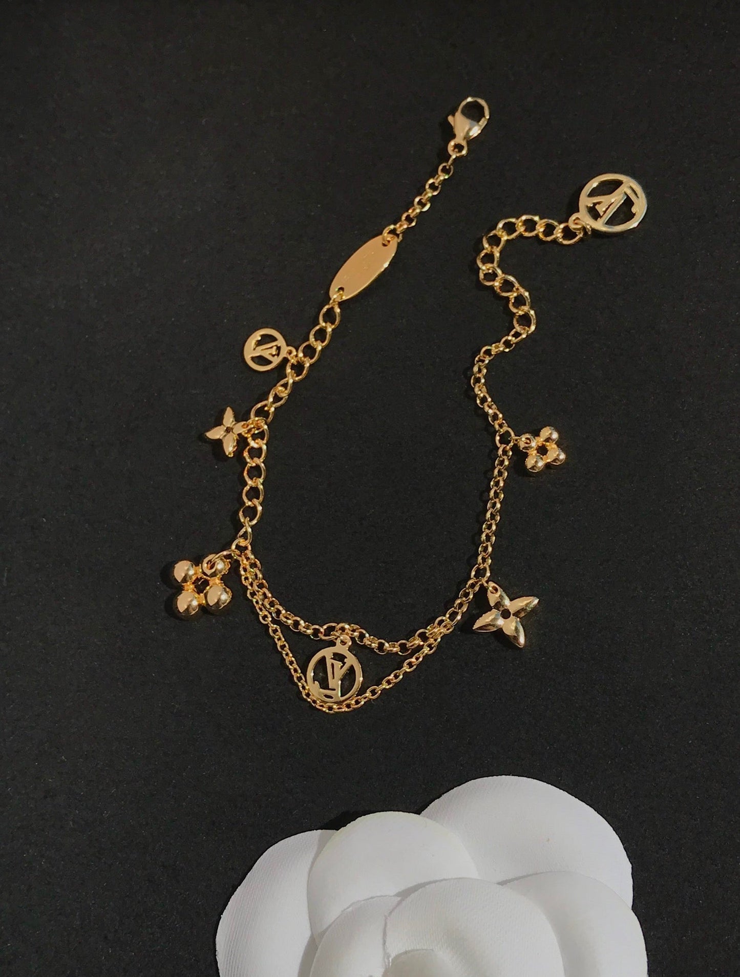 LOUIS VUITTON BLOOMING PINK GOLD MOP BRACELET