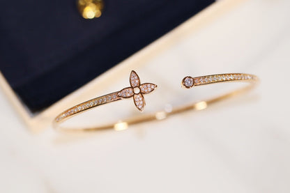 LOUIS VUITTON IDYLLE GOLD OPEN BRACELET DIAMOND PAVED