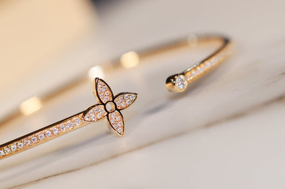 LOUIS VUITTON IDYLLE GOLD OPEN BRACELET DIAMOND PAVED