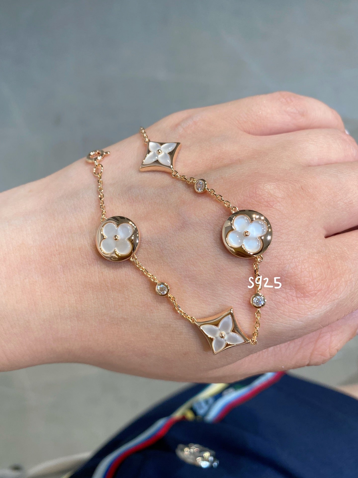 LOUIS VUITTON STAR AND SUN 4 MOTIF WHITE MOP PINK GOLD BRACELET