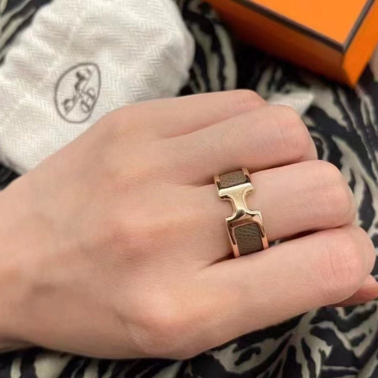 HERMES OLYMPE PINK GOLD RING