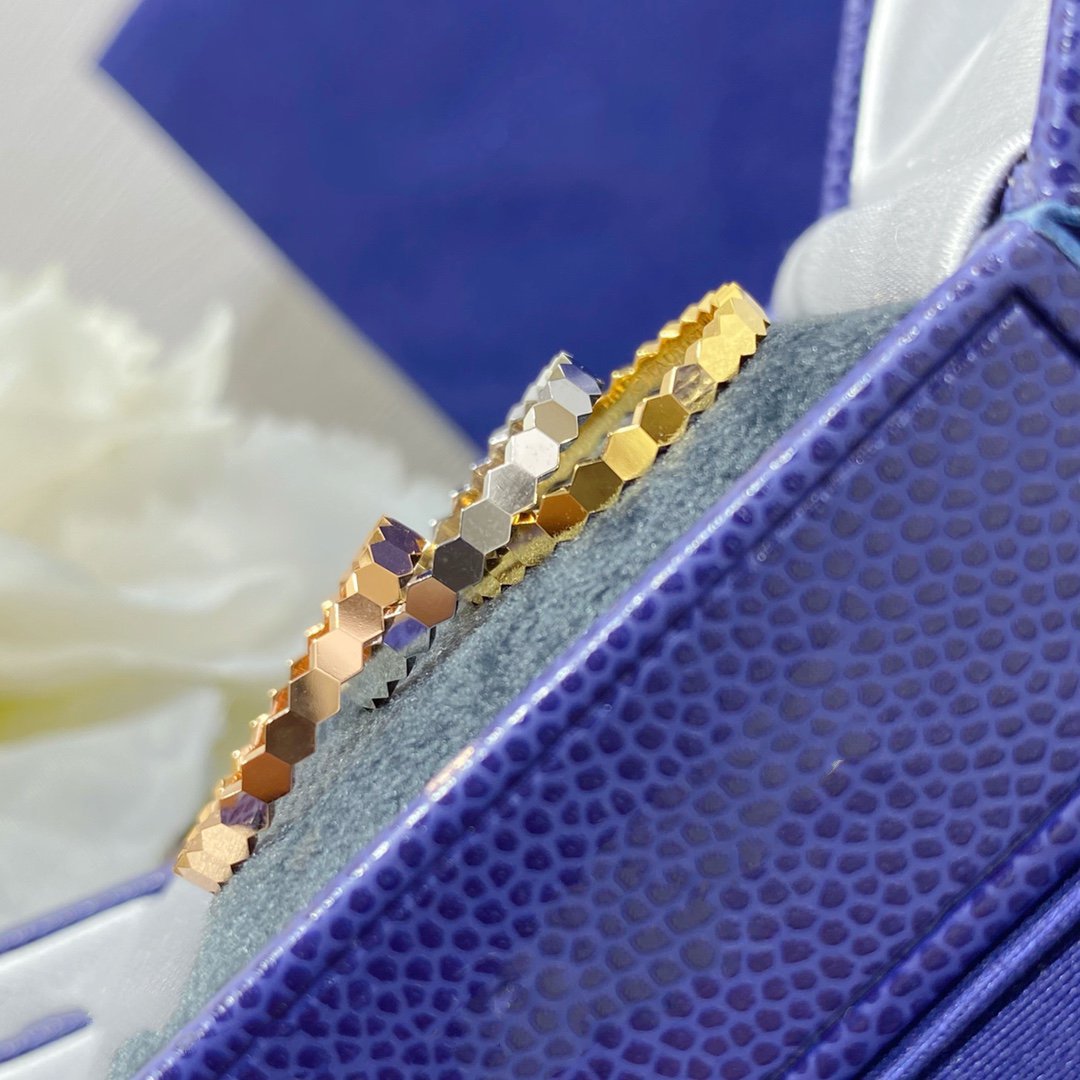 CHAUMET BEE LOVE SMALL RING