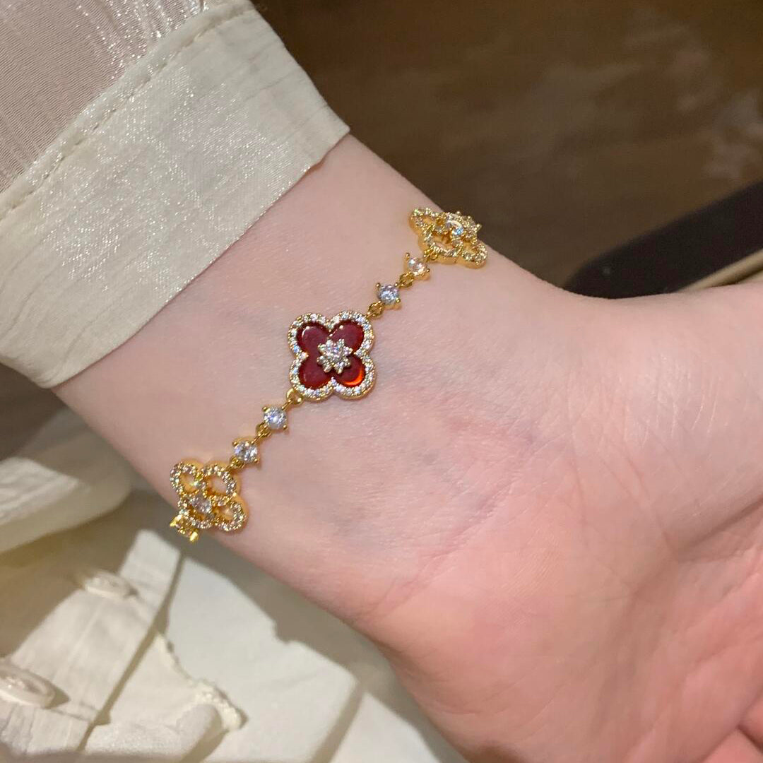 VCA CLOVER 5 MOTIF PINK BLUE RED WHITE BRACELET