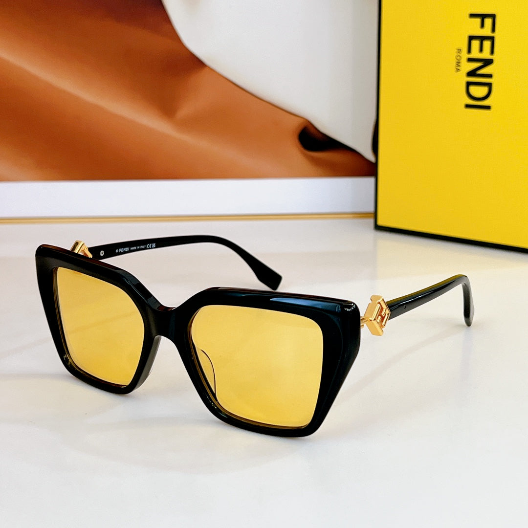FENDI FF DIAMONDS SQUARE FRAME SUNGLASSES FE40161I IN ACETATE