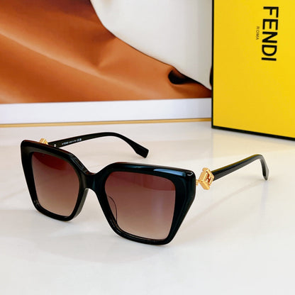 FENDI FF DIAMONDS SQUARE FRAME SUNGLASSES FE40161I IN ACETATE