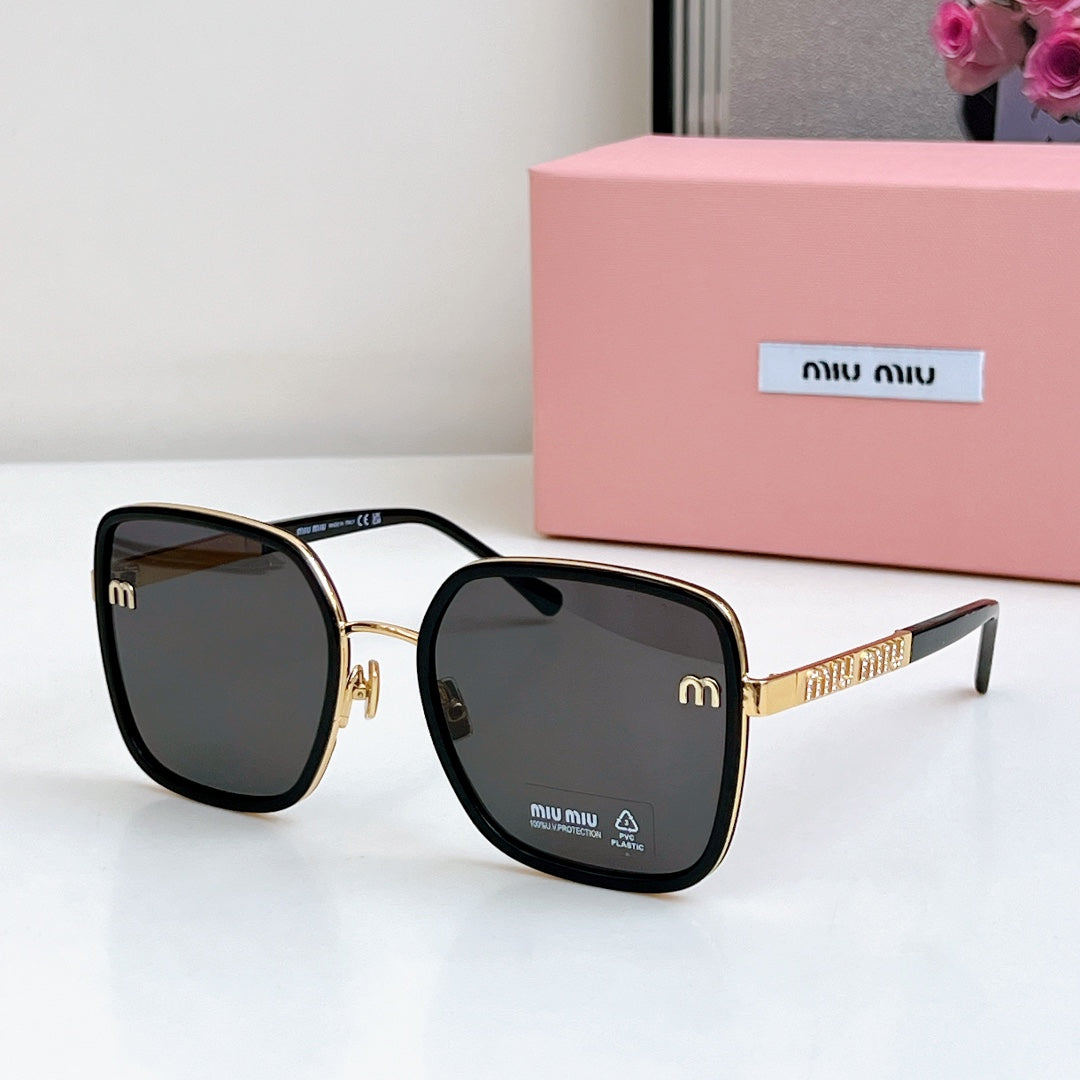 MIU MIU LOGO SQUARE SUNGLASSES 𝘚𝘔𝘜08𝘚 IN METAL
