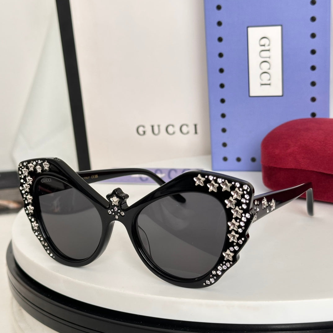 GUCCI CRYSTAL STUDDED CAT EYE FRAME SUNGLASSES GG1095S IN ACETATE