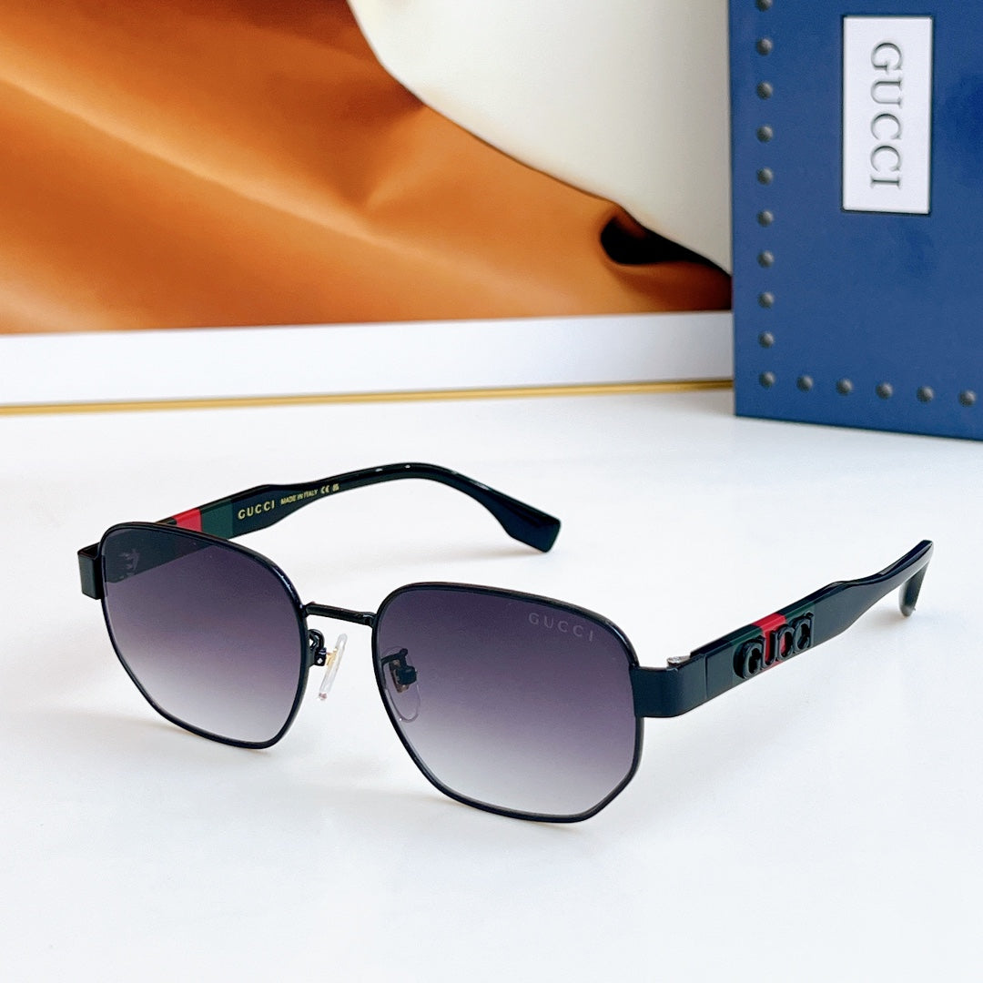 GUCCI SQUARE FRAME SUNGLASSES GG1407 IN METAL EMBOSSED LOGO