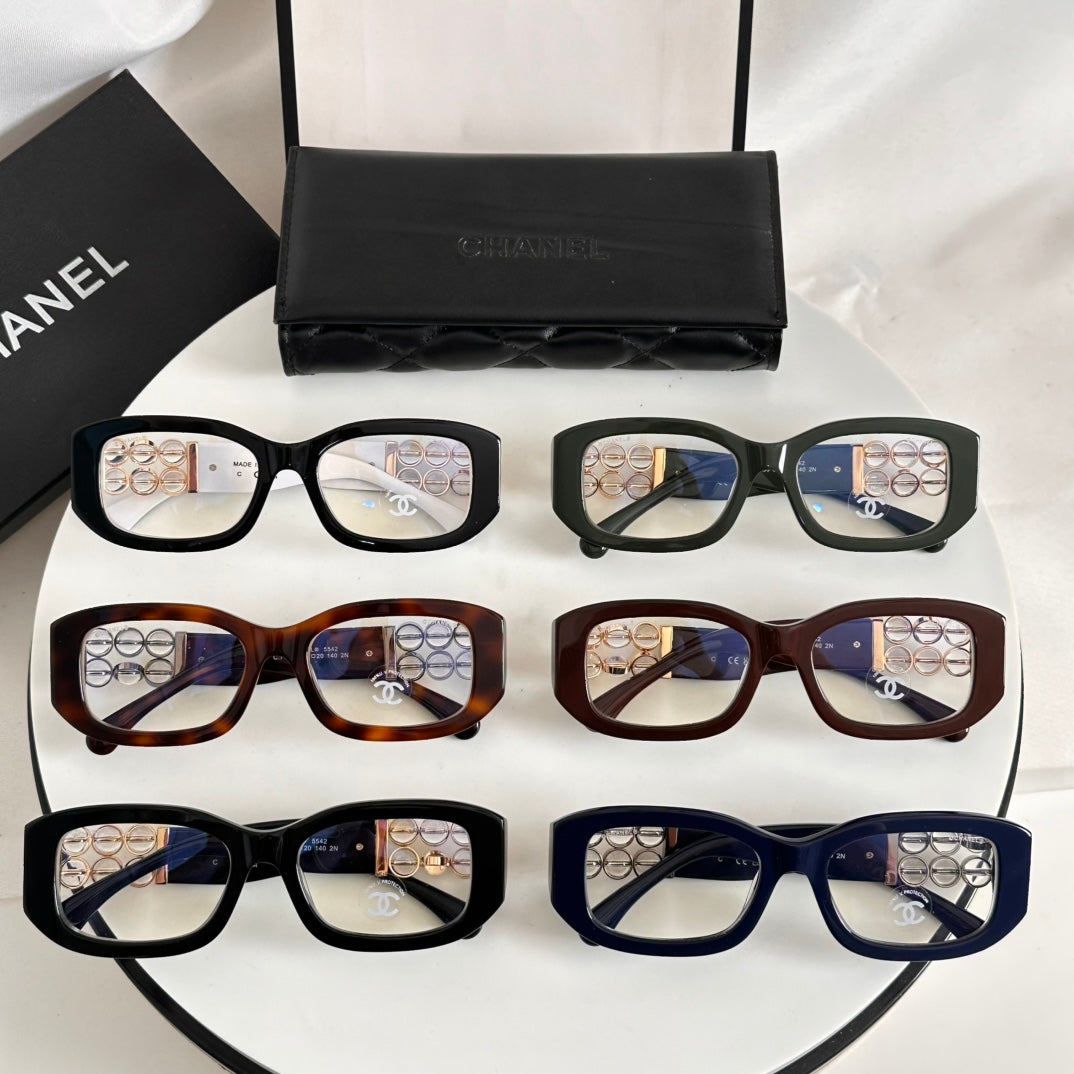 CHANEL SQUARE SUNGLASSES 5542 IN ACETATE